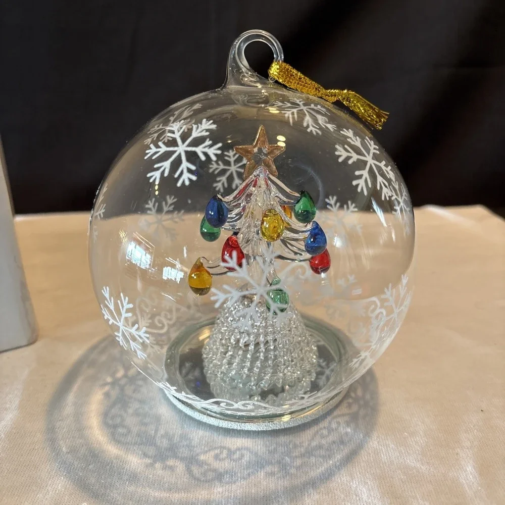 Sorelle Hand Blown LED Glass Globe W Spun Christmas Tree Light Up Ornament